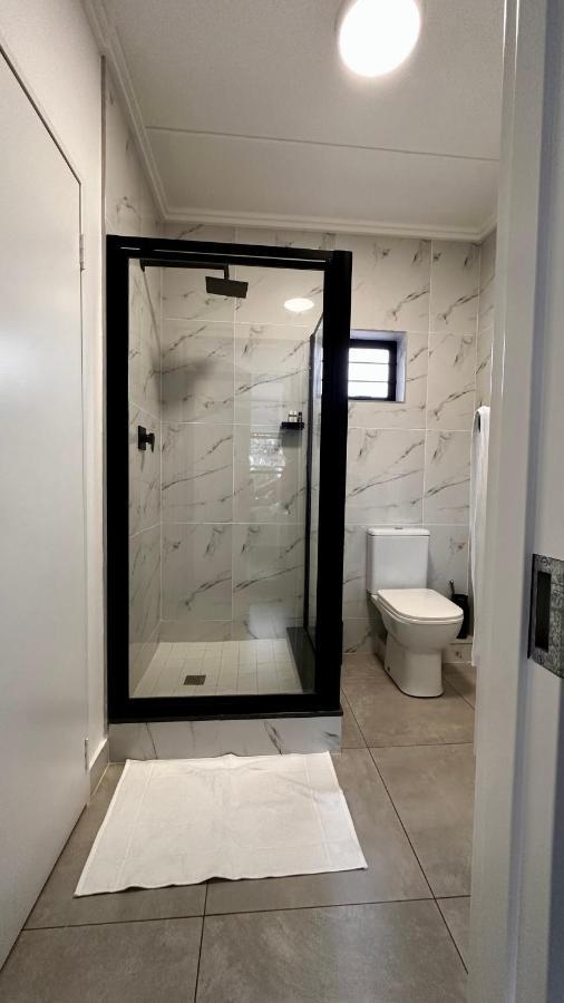 Stylish Executive Apartment With Power Backup Joanesburgo Exterior foto