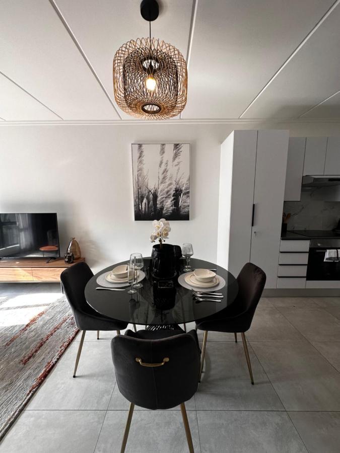 Stylish Executive Apartment With Power Backup Joanesburgo Exterior foto