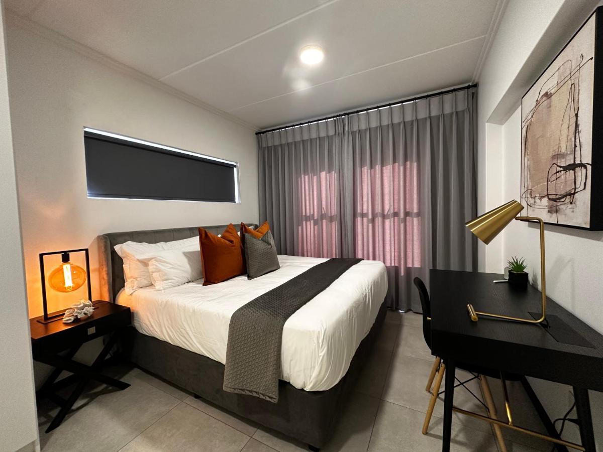 Stylish Executive Apartment With Power Backup Joanesburgo Exterior foto