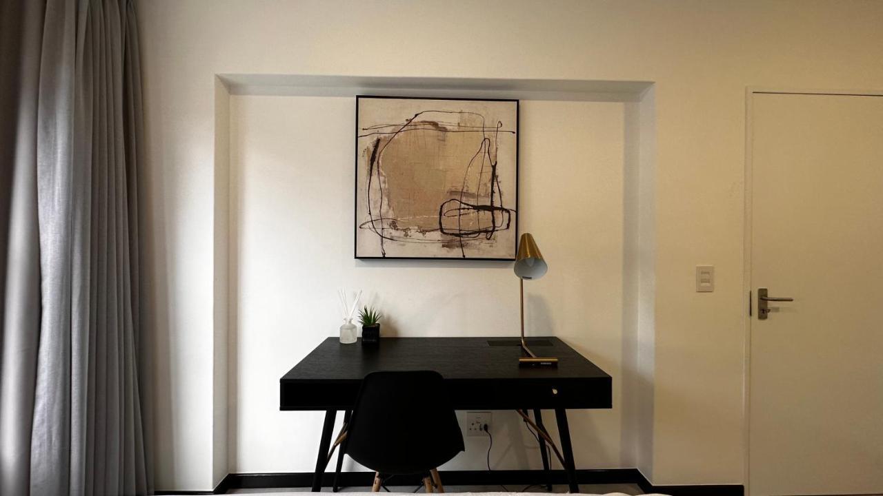 Stylish Executive Apartment With Power Backup Joanesburgo Exterior foto